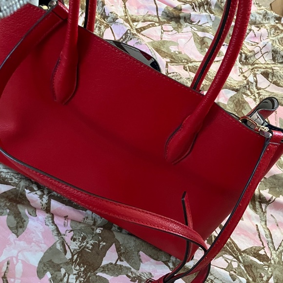 Kate spade ♠️ Red Pebbled Leather Tote with Top Handles - Picture 6 of 9